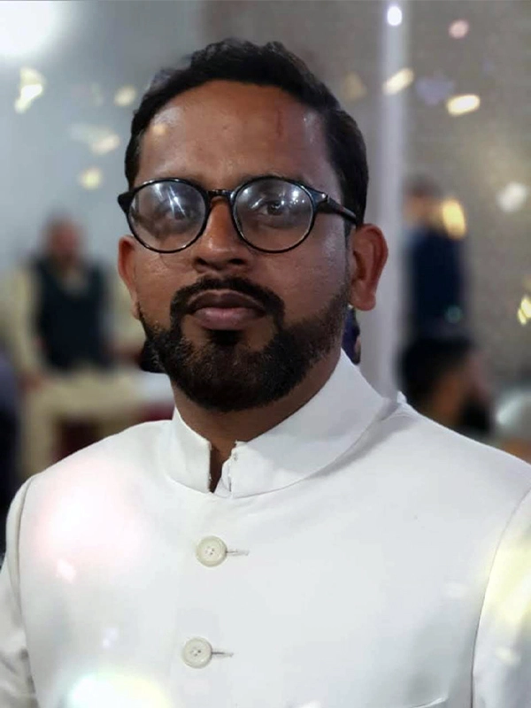 imran-haider-writer-director-the-ants