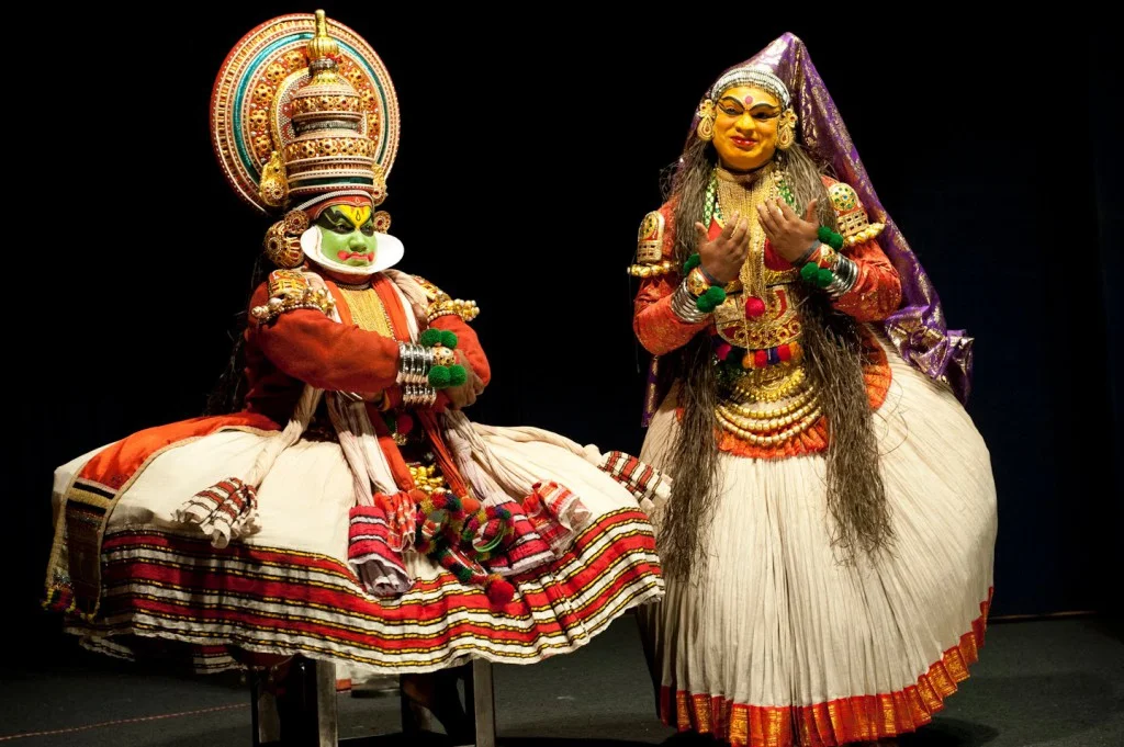 05 THE ANTS Indian Dance Forms Kathakali